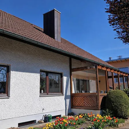 Grosses Familienhaus Nahe Legoland Fuer Gruppen & Familien Mit Garten In Ruhiger Lage Ala Living Apartament Leipheim
